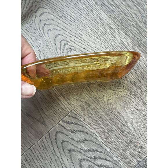 Fire & Light Recycled Glass Citrus Soap Dish - Picture 3 of 6